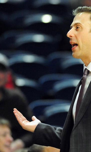 How Tweet it isn't: Pitino bans Gophers from social media platform